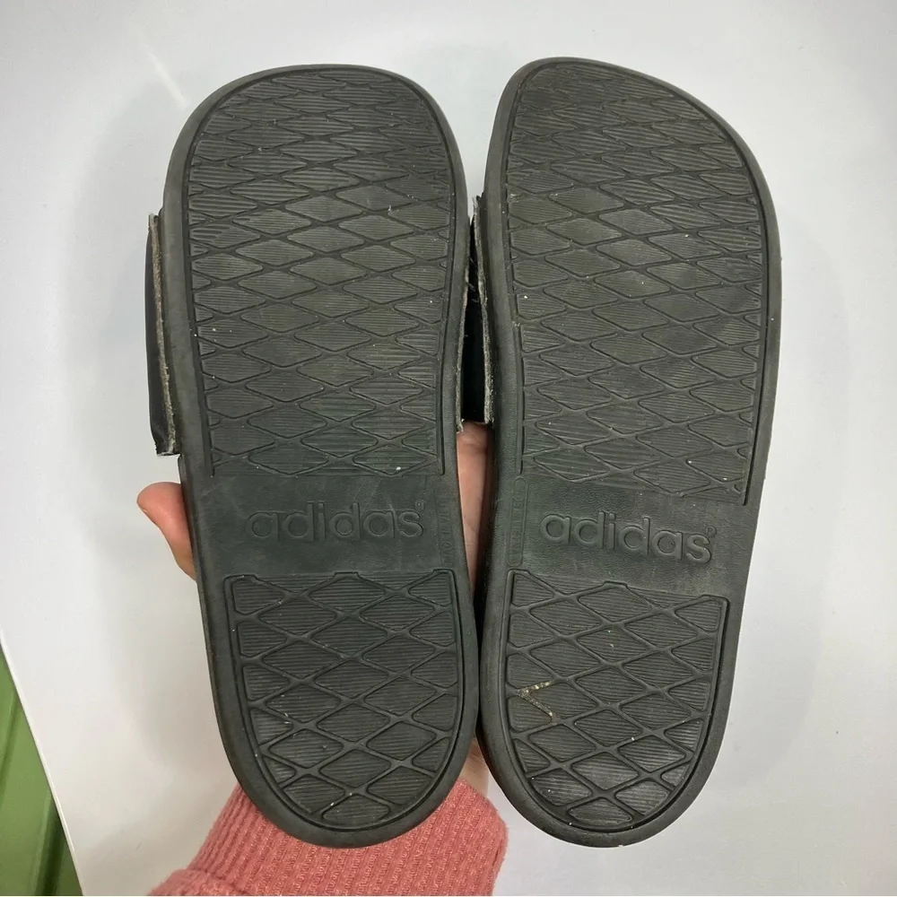 Adidas black & silver Adilette‎ slides size 9